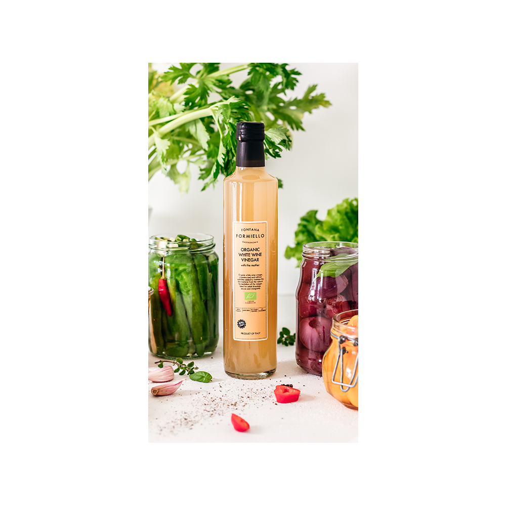 ORGANIC WHITE WINE VINEGAR https://fontanaformiello.com/public/finder/layout/immagini/products/vinegars/
